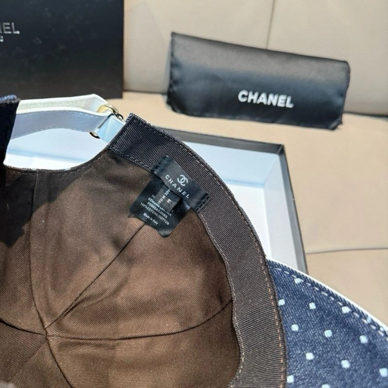 Chanel Caps GoAnywhere 261474