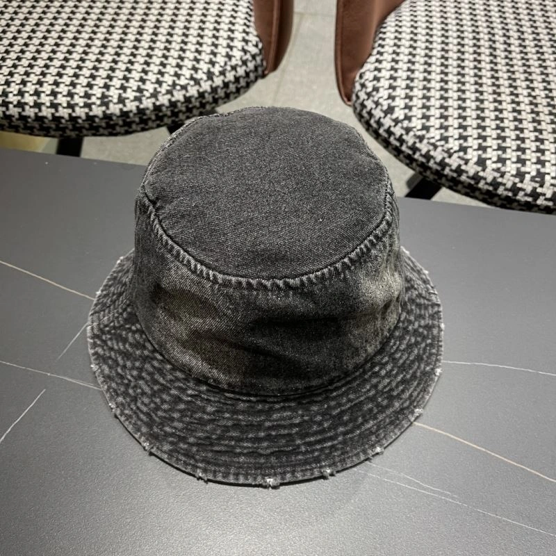 Chanel Caps Soft 260190