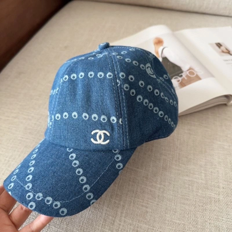 Chanel Caps Resilient 260171