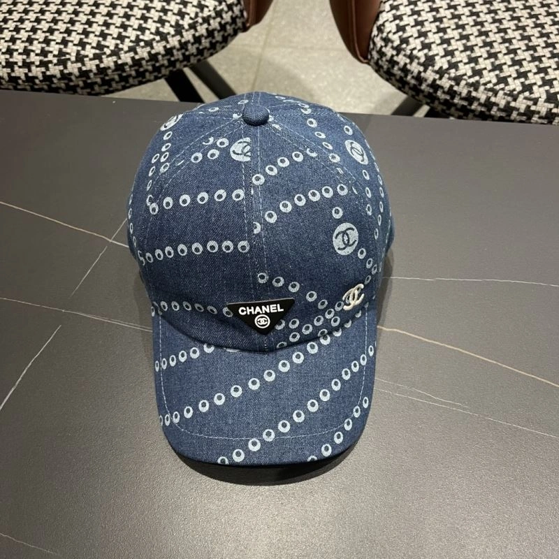 Bold Chanel Caps 260163