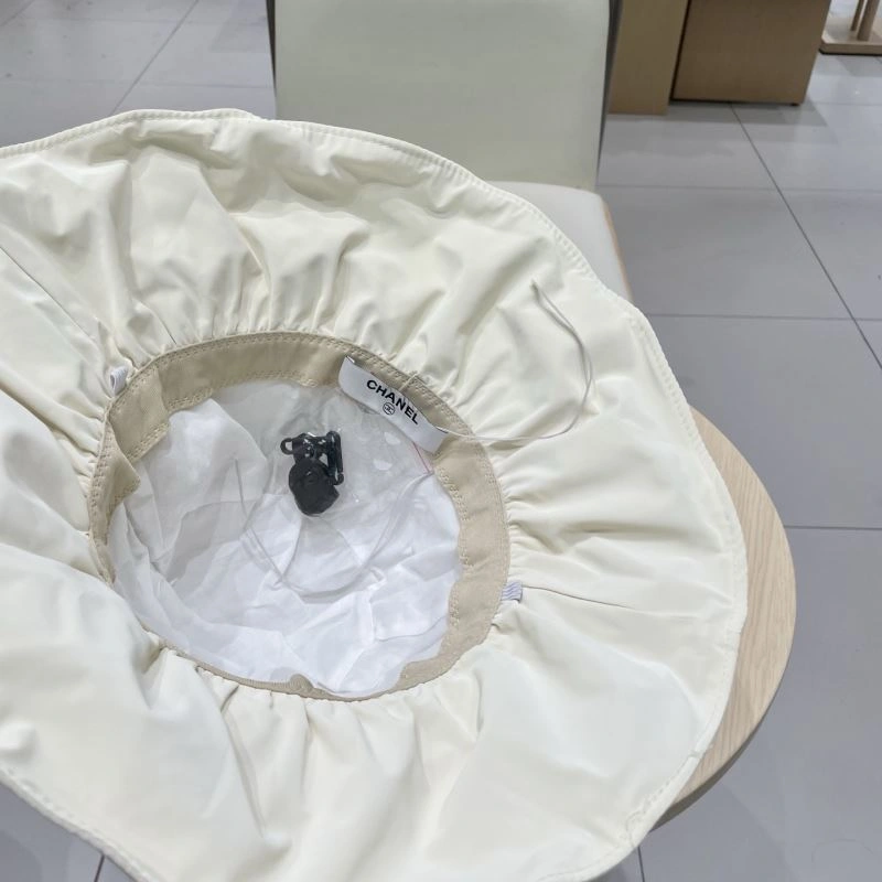 Snug Chanel Caps 260159