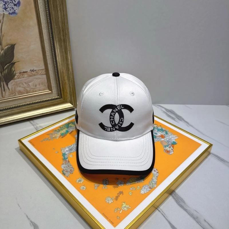 Casual Chanel Caps 260157