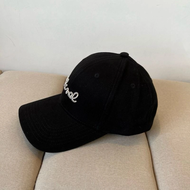 Stylish Chanel Caps 260132
