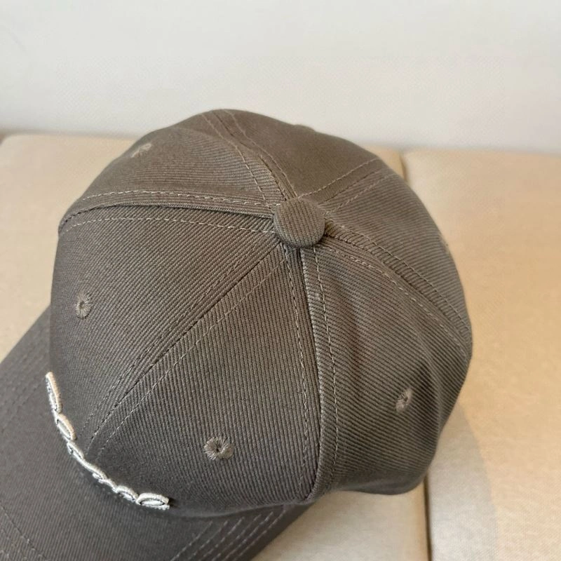 Casual Chanel Caps 260150