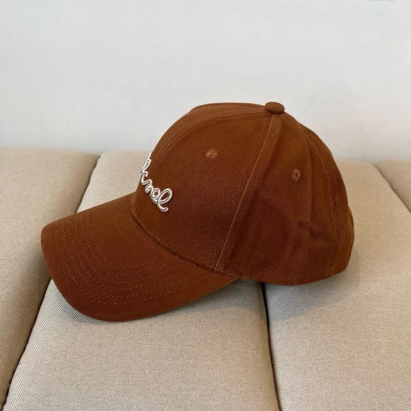 Chanel Caps UrbanChic 260143