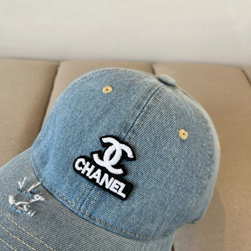 Resilient Chanel Caps 260138