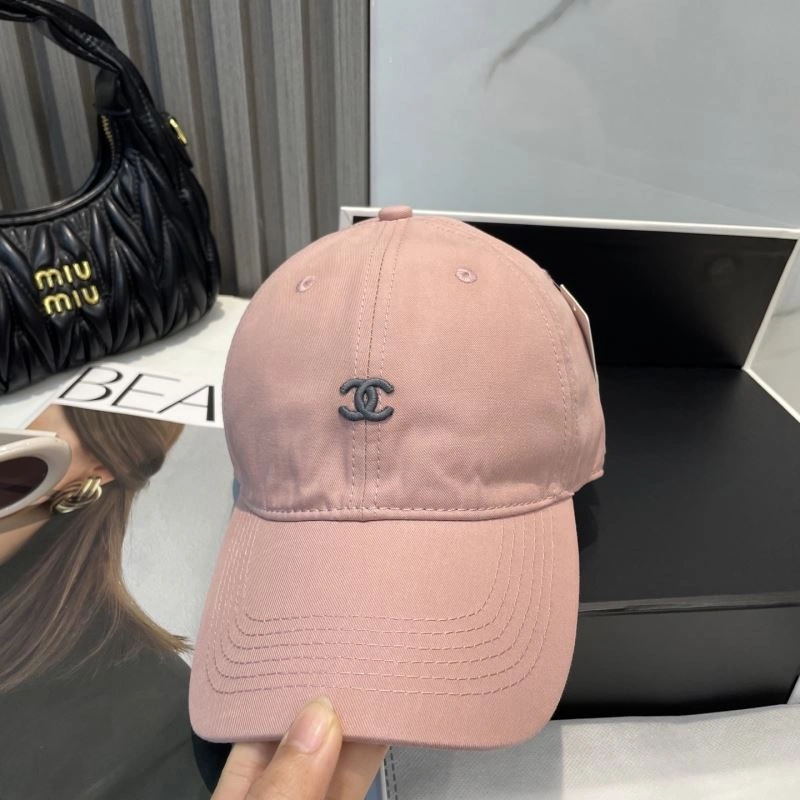 Chanel Caps Snug 260128