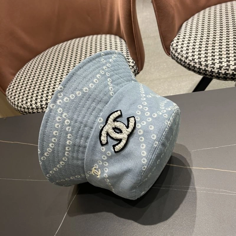 Chanel Caps UrbanChic 260151
