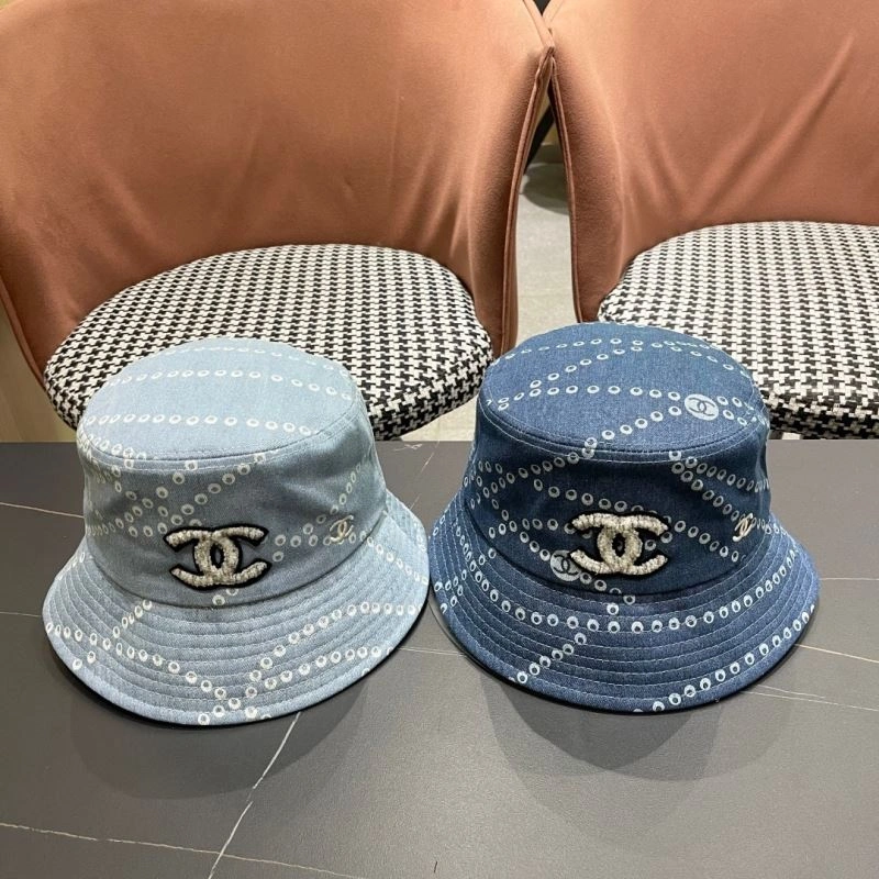Chanel Caps UrbanChic 260151