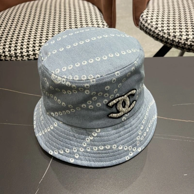 Chanel Caps UrbanChic 260151