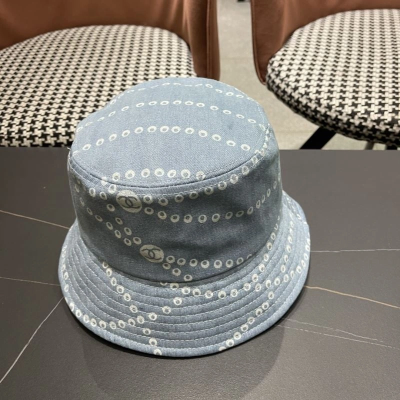 Chanel Caps UrbanChic 260151