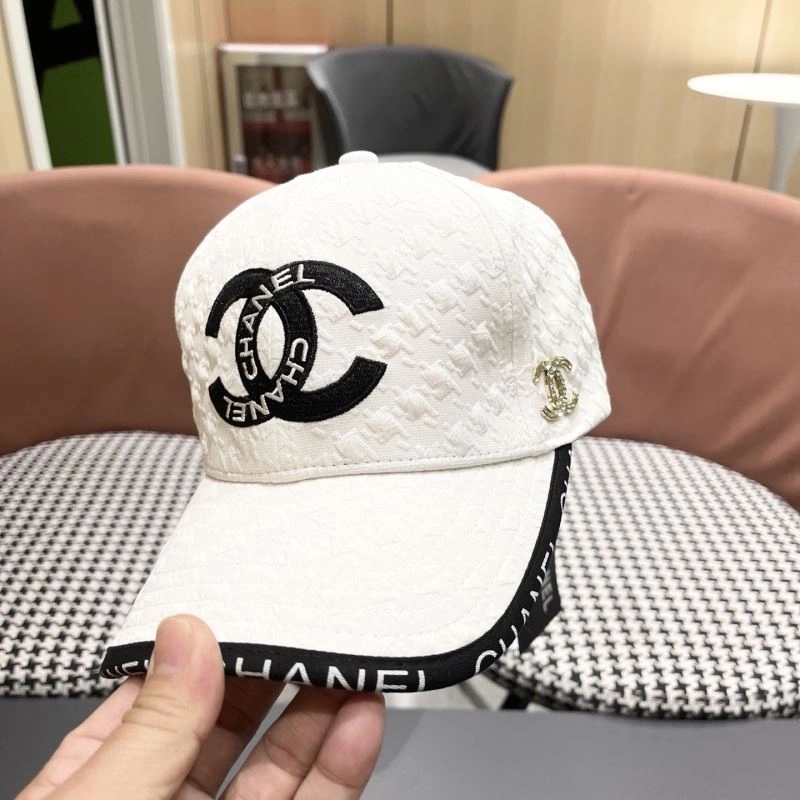 FashionForward Chanel Caps 260134