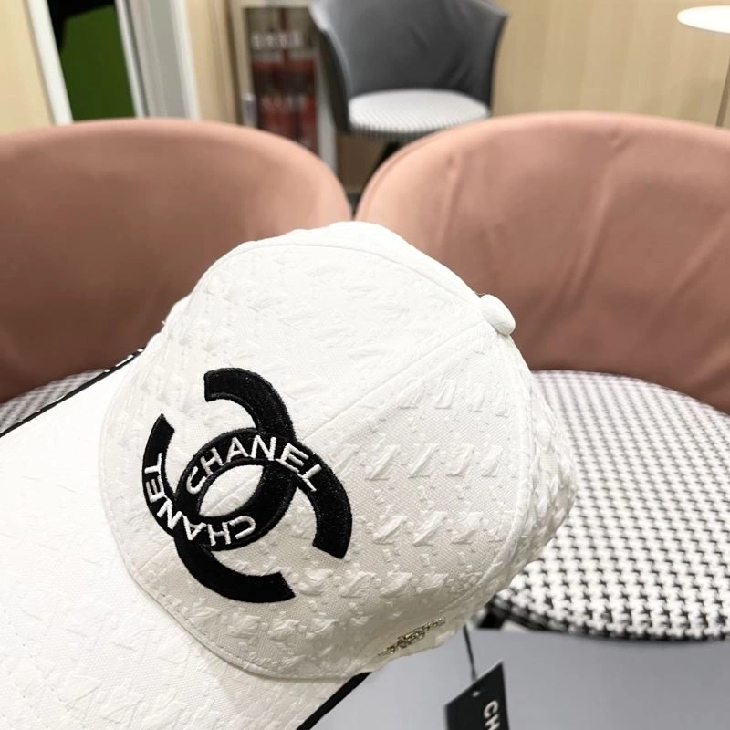 FashionForward Chanel Caps 260134