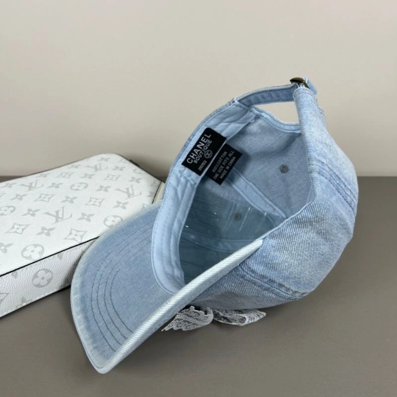 Bright Chanel Caps 260120