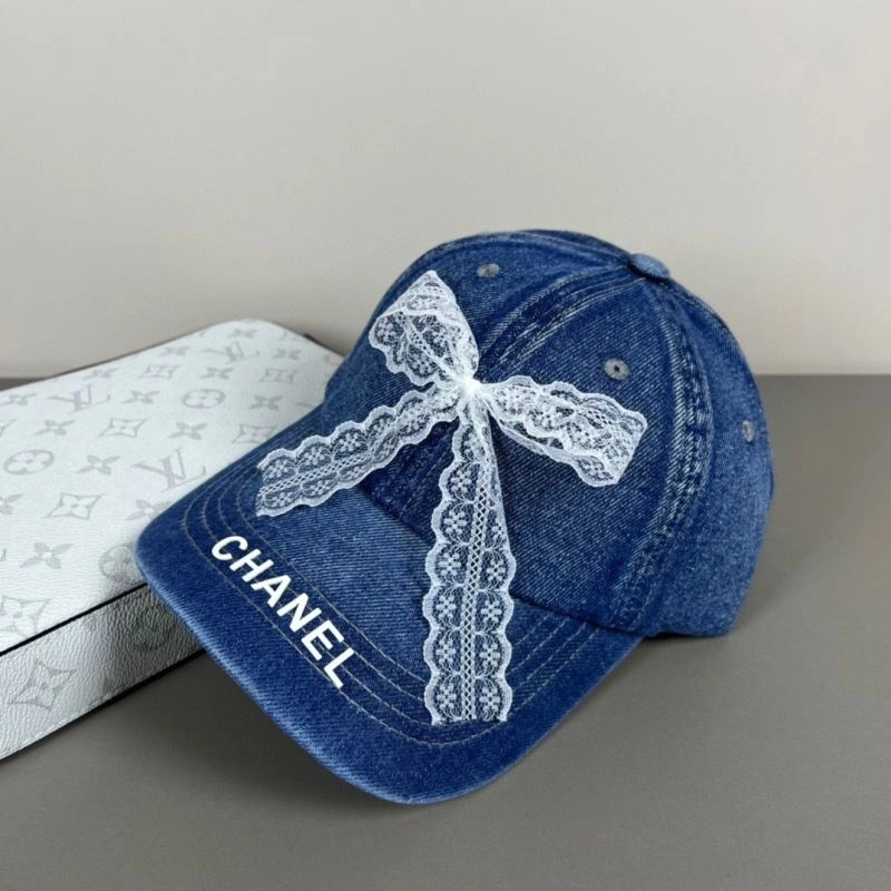 Chanel Caps Compact 260121
