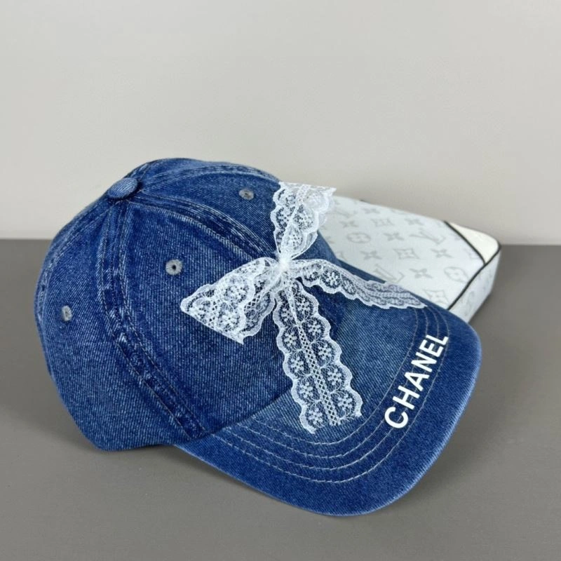 Chanel Caps Compact 260121
