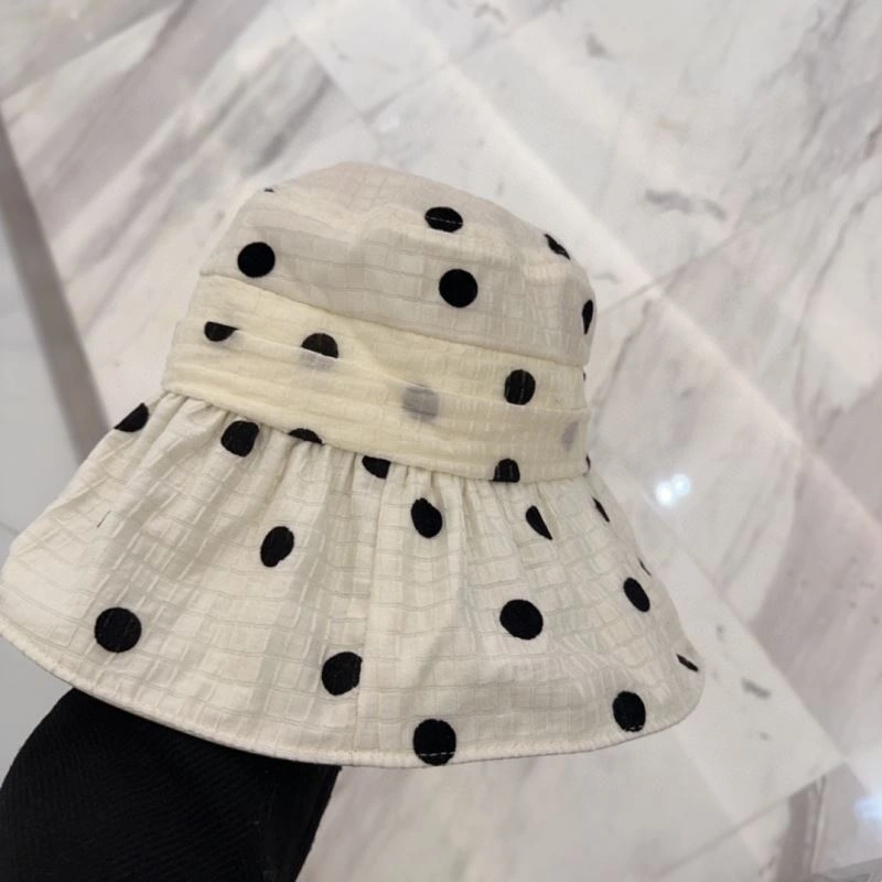 Chanel Caps Attractive 260114
