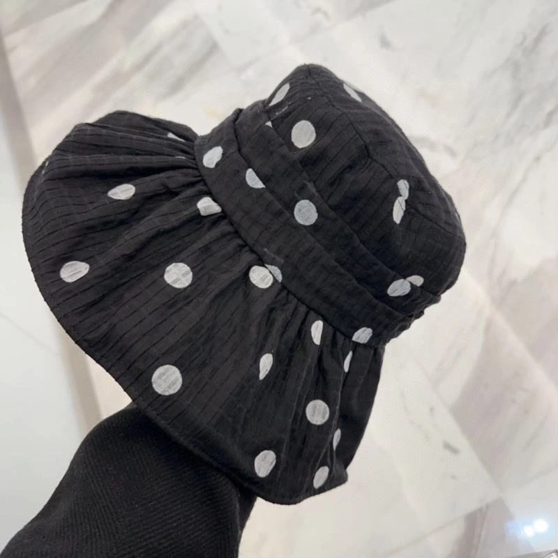 Chic Chanel Caps 260112