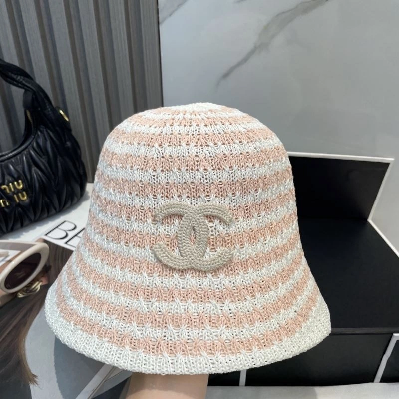 Fashionable Chanel Caps 260101