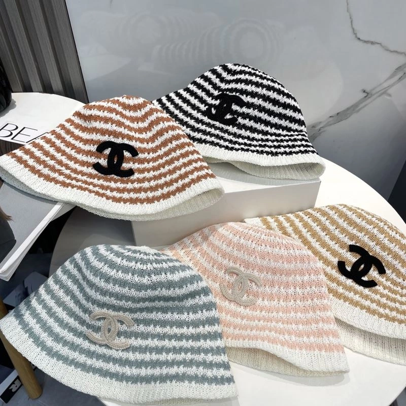 Fashionable Chanel Caps 260101