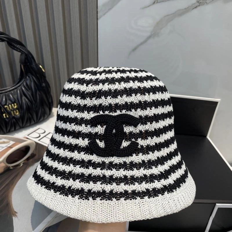 Snug Chanel Caps 260098
