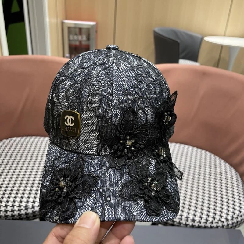 Chanel Caps Sleek 260109