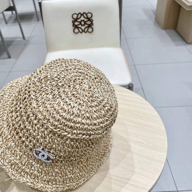 Comfortable Chanel Caps 260082