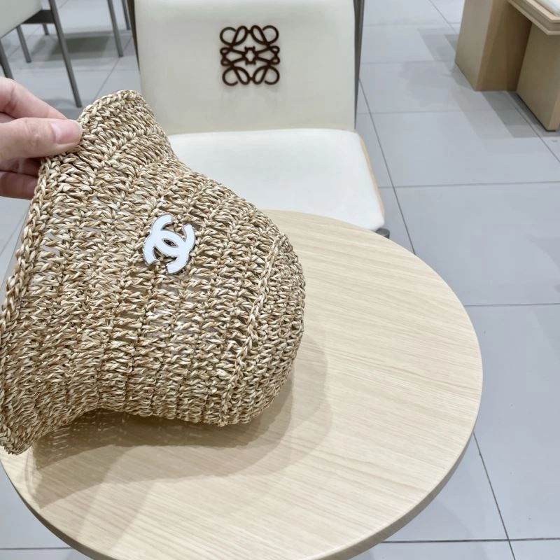 Comfortable Chanel Caps 260082