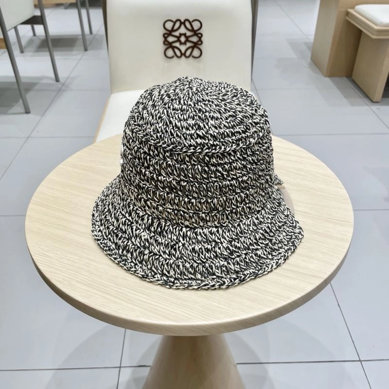 Chic Chanel Caps 260080