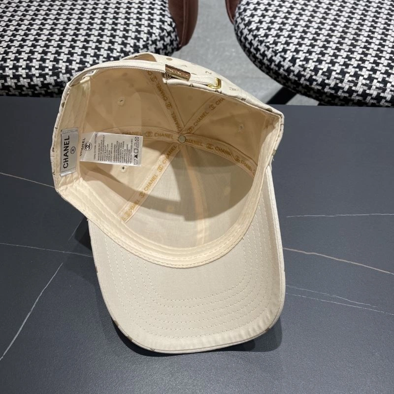 Chanel Caps UrbanStyle 260074