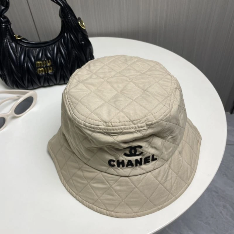 Chanel Caps UrbanChic 260064