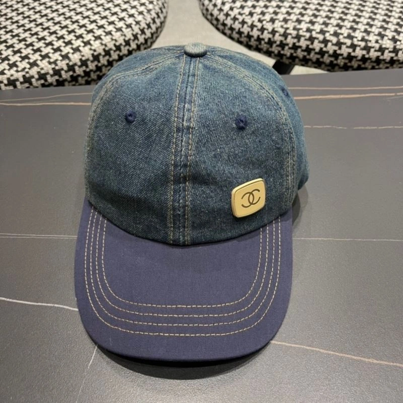 Casual Chanel Caps 260069