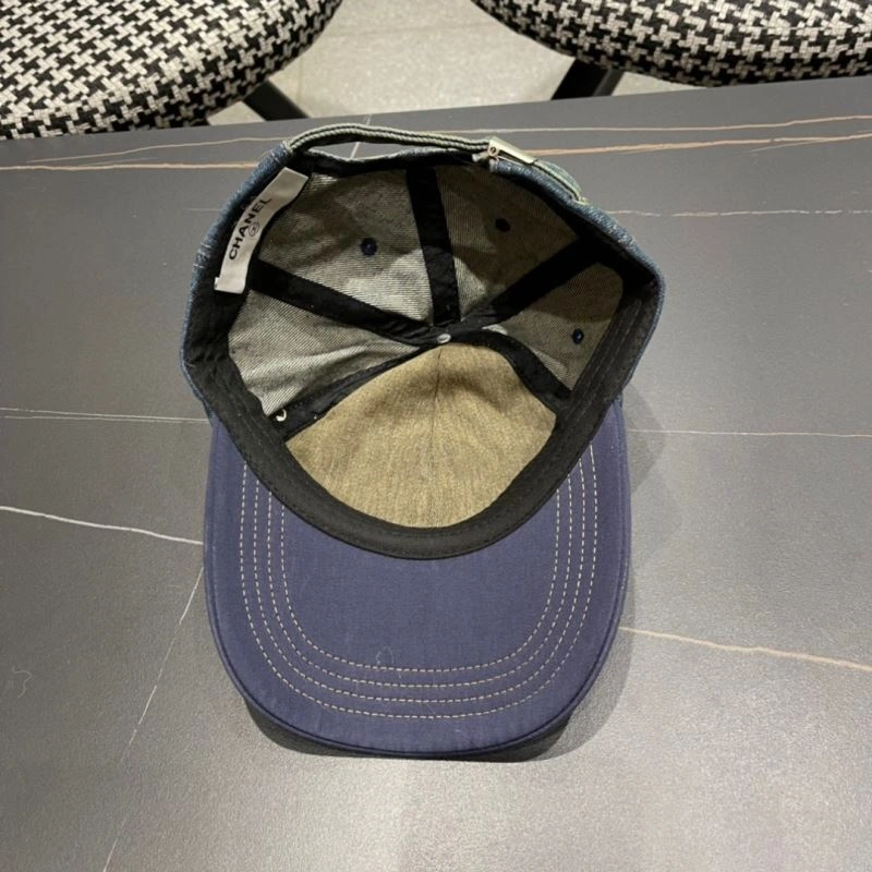 Casual Chanel Caps 260069