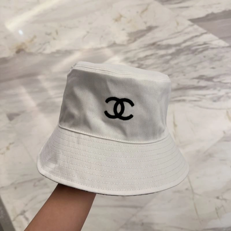 WellDesigned Chanel Caps 260048