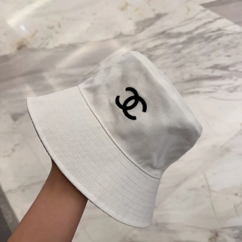 WellDesigned Chanel Caps 260048