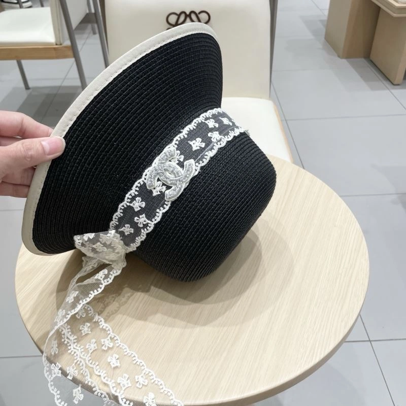 Chanel Caps Sleek 260030