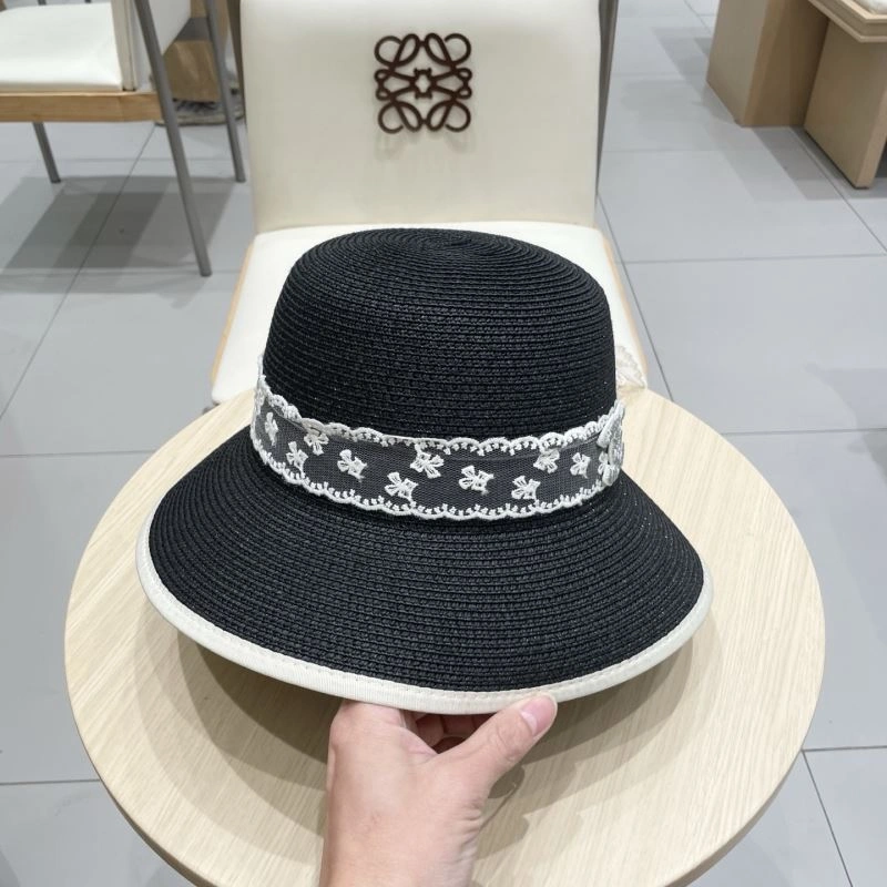 Chanel Caps Sleek 260030
