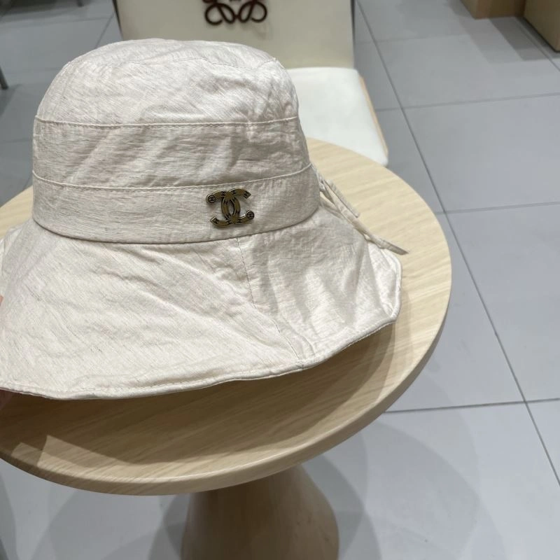 Elegant Chanel Caps 260014