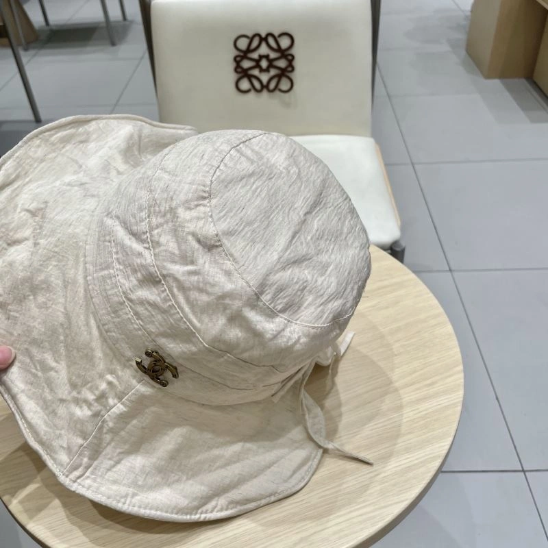 Elegant Chanel Caps 260014