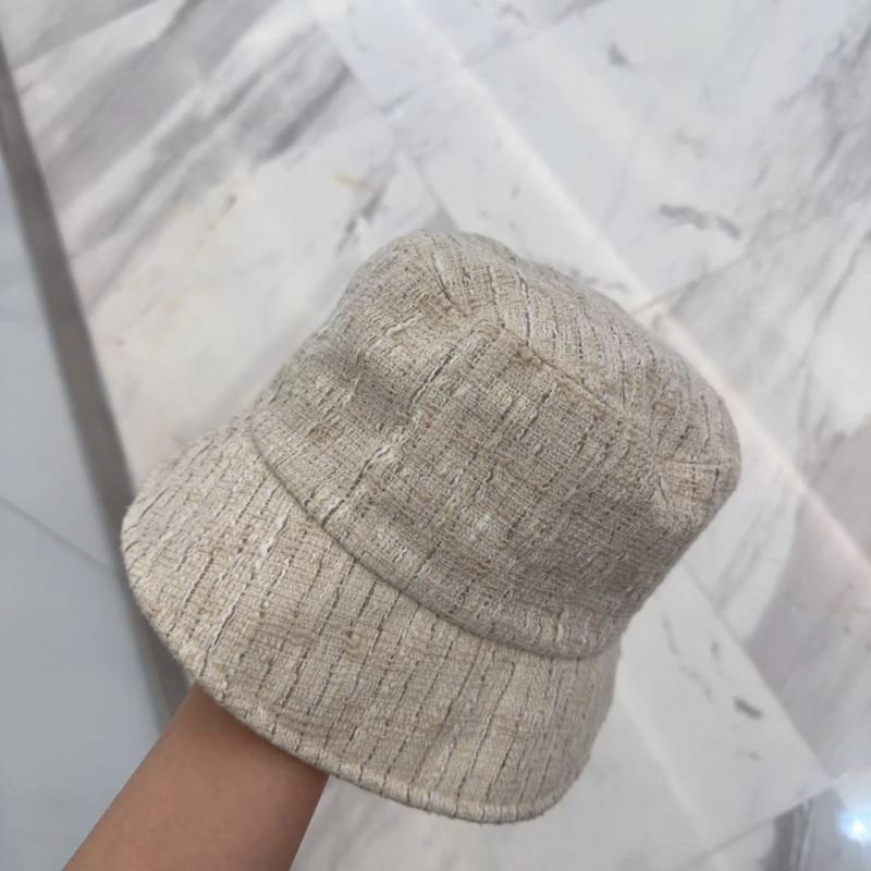 Elegant Chanel Caps 260005