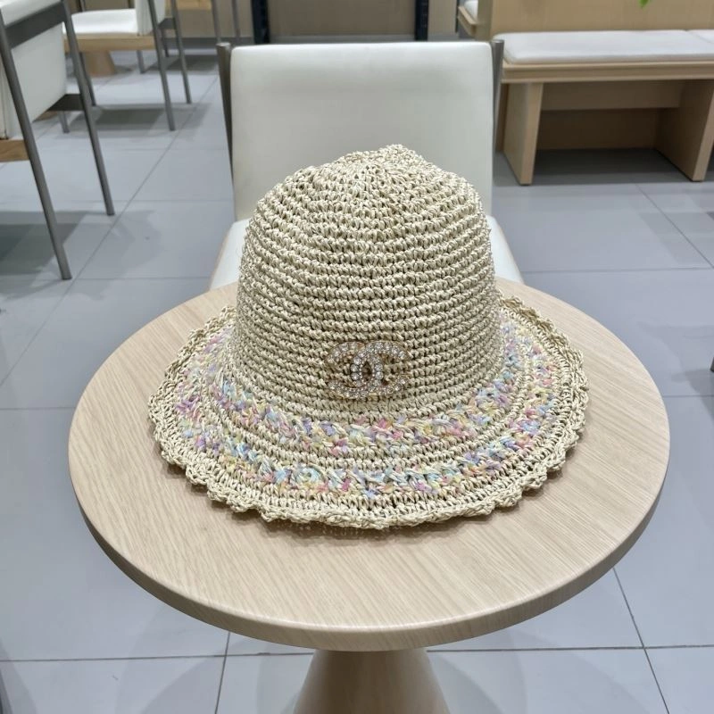 Chanel Caps Elegant 259989
