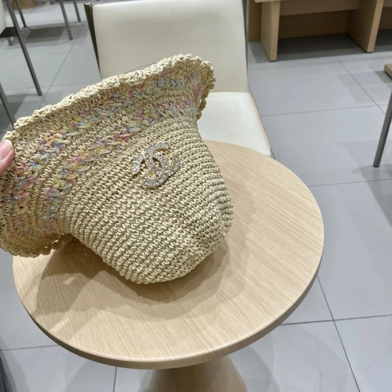 Chanel Caps Elegant 259989
