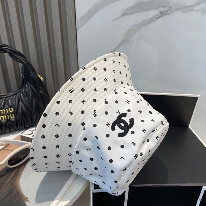 Chanel Caps ModernLook 259972