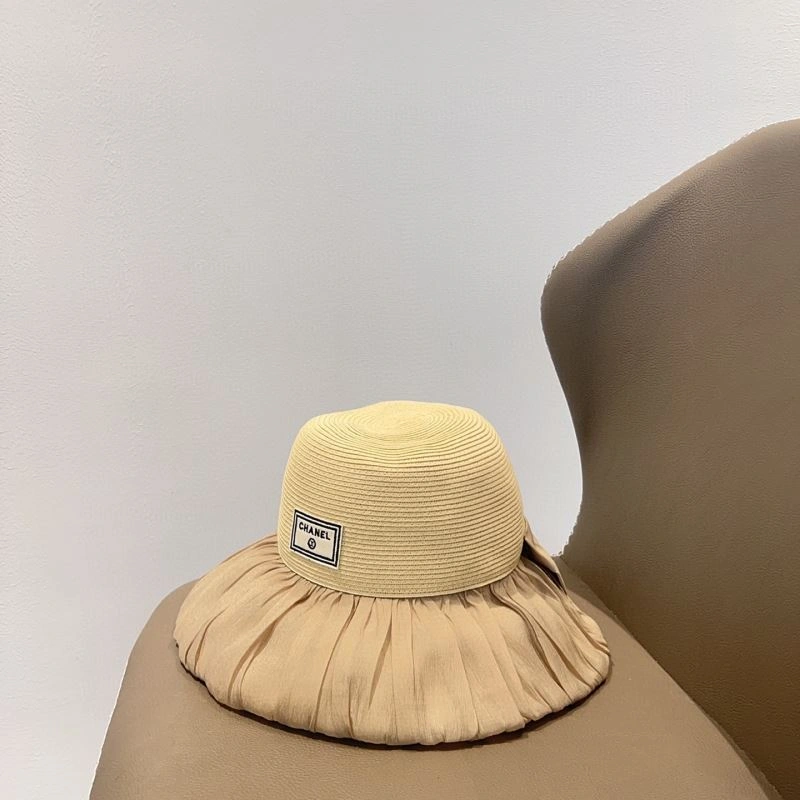 Chanel Caps Versatile 259986