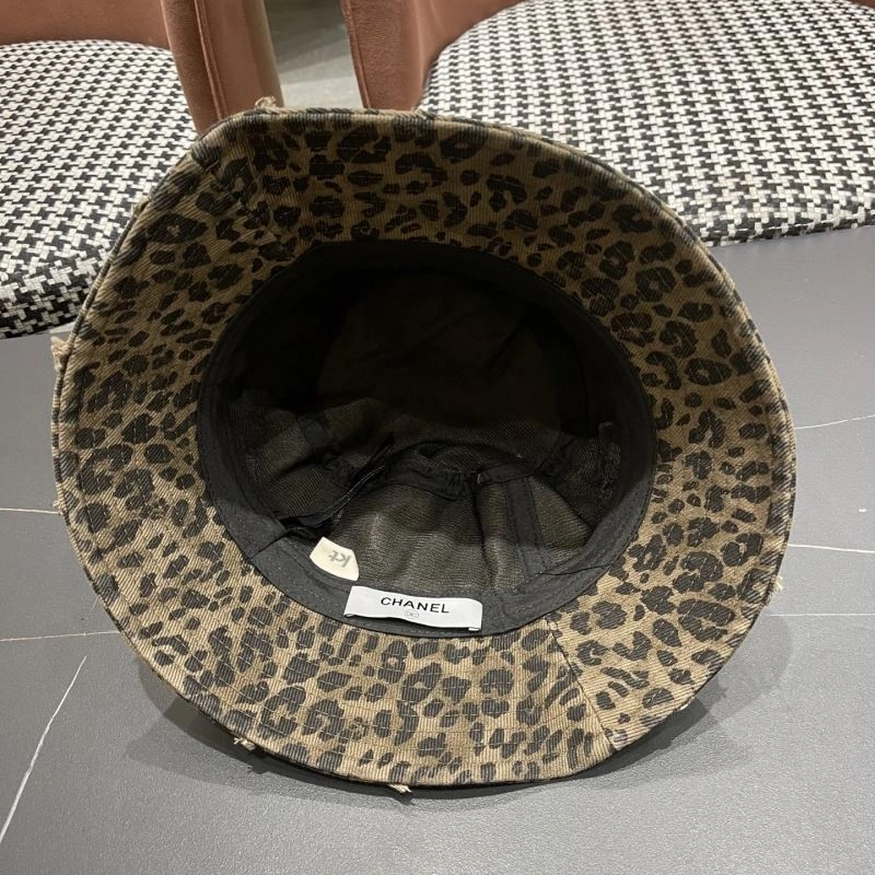FashionForward Chanel Caps 259977