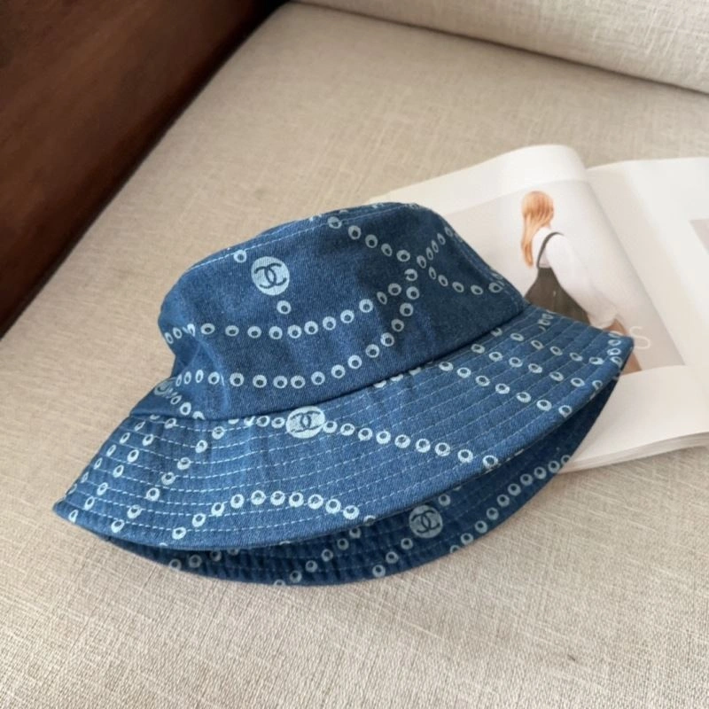 Fashionable Chanel Caps 259978