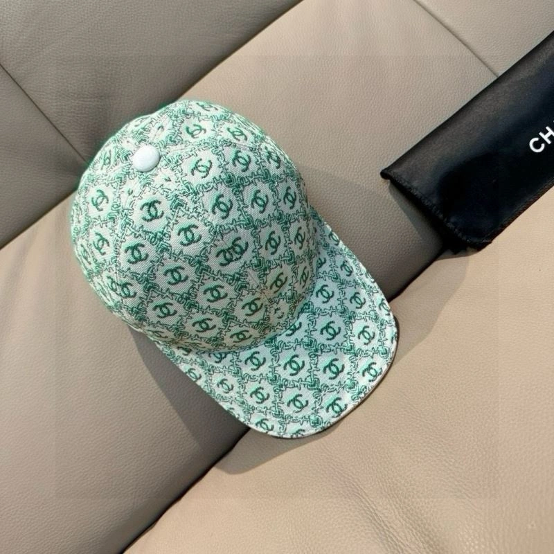 Chanel Caps Elegant 259934