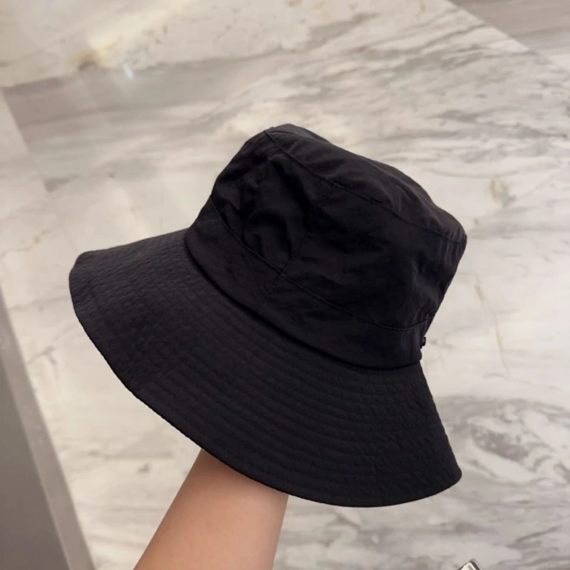 Comfortable Chanel Caps 259932