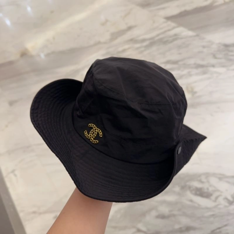 Comfortable Chanel Caps 259932