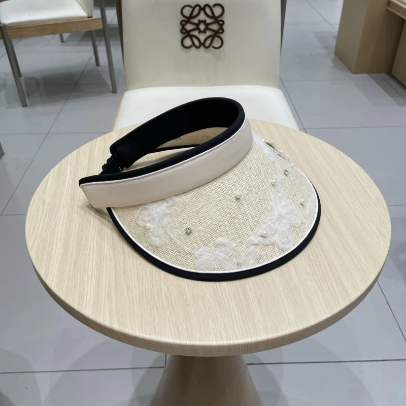 Chanel Caps Elegant 259940